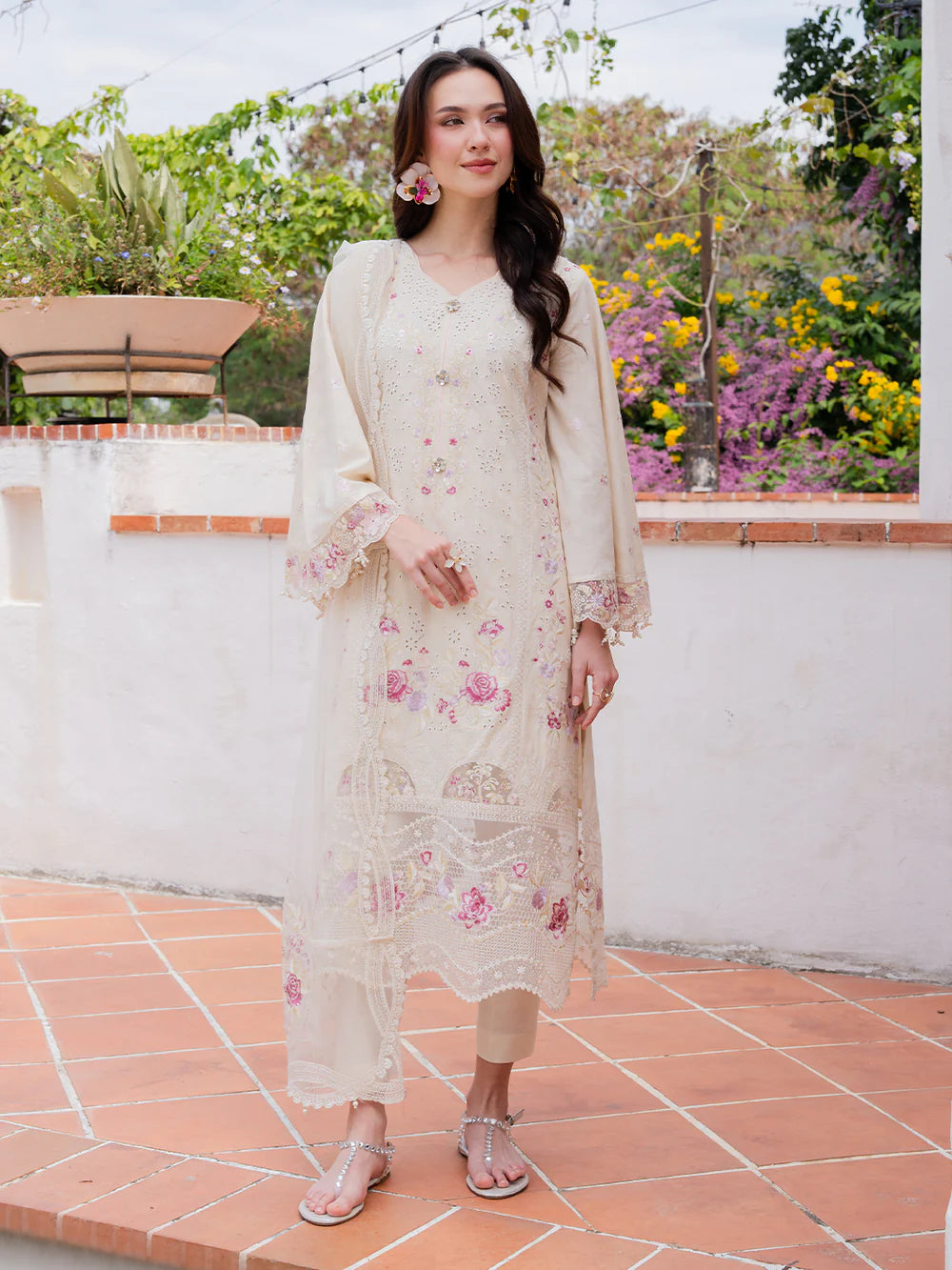Light Beige Cream 'Aurea' Jacquard Ladies Suit – Resham Collection