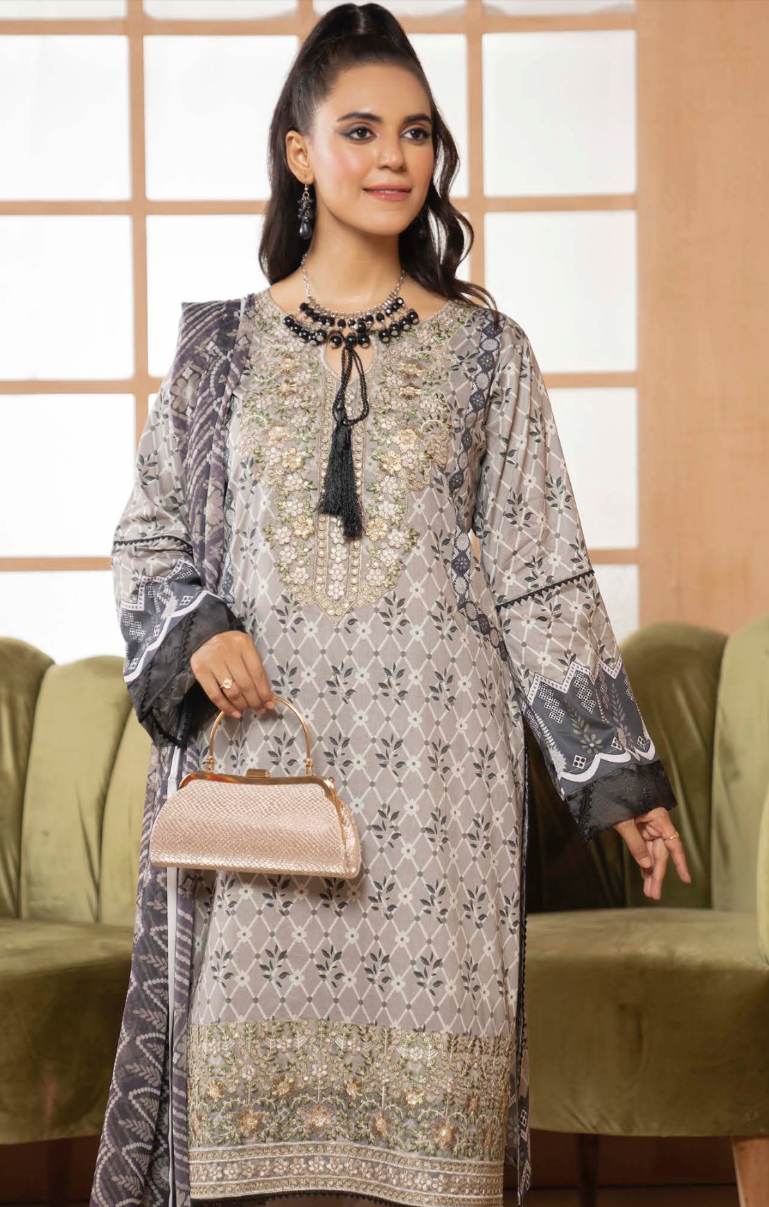 Grey Munira Designer Lawn Ladies Suit