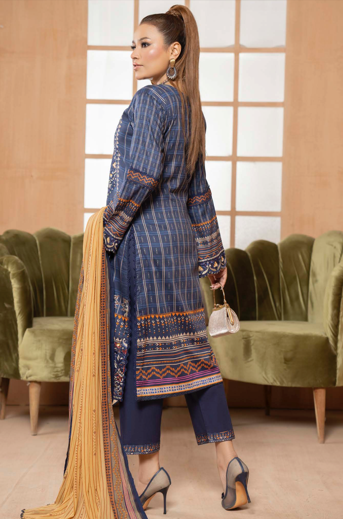 Blue Munira Designer Lawn Ladies Suit