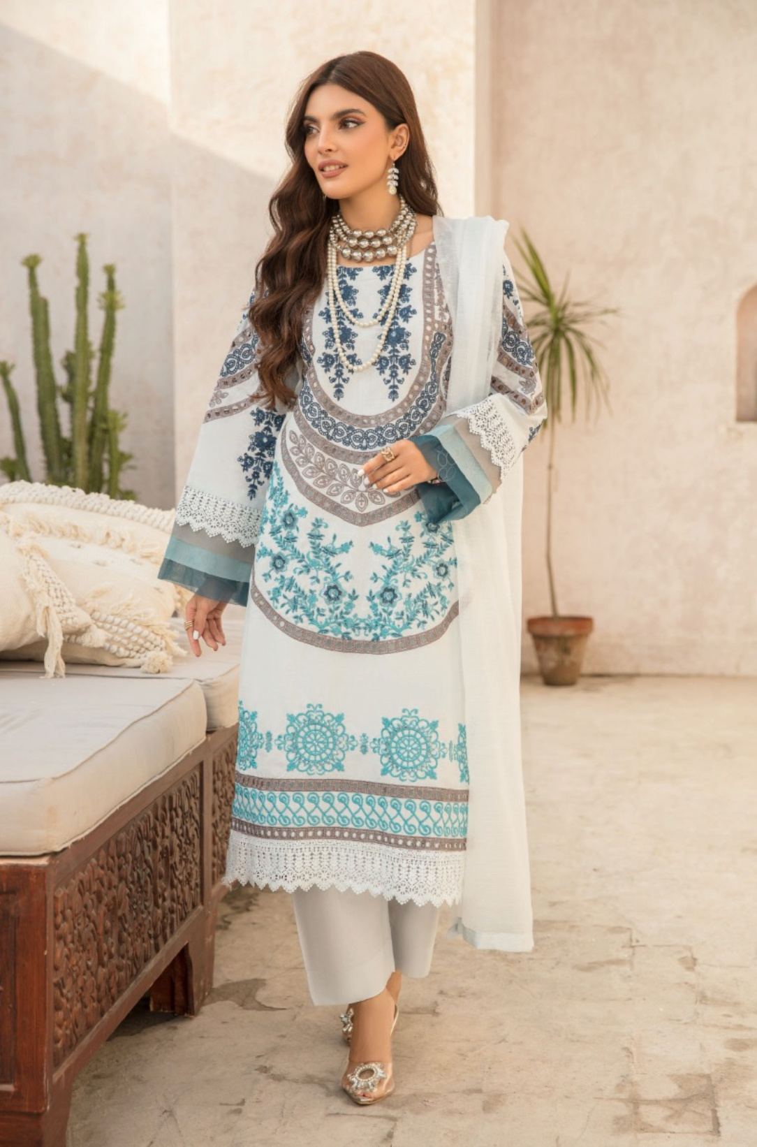 Light Blue Mahima Lawn Ladies Suit