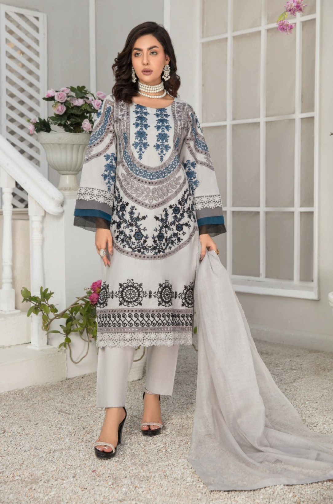 Light Grey Mahima Lawn Ladies Suit