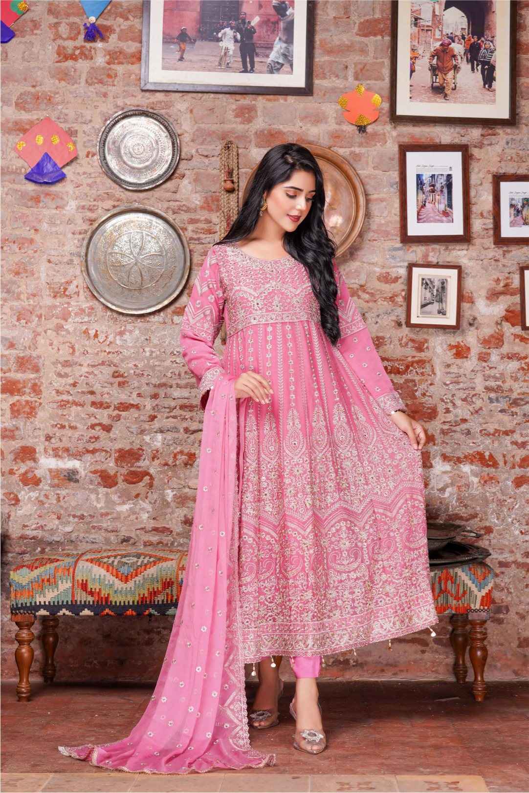 Pink Chiffon Ladies Suit