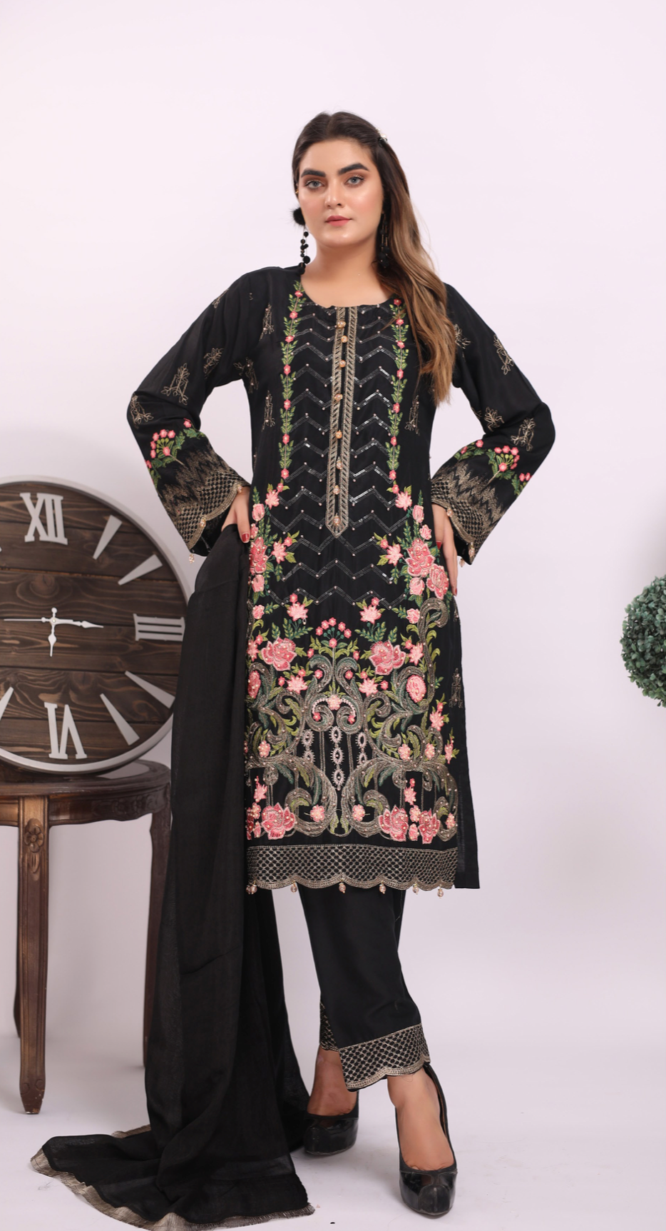 Black Linen Ladies Suit
