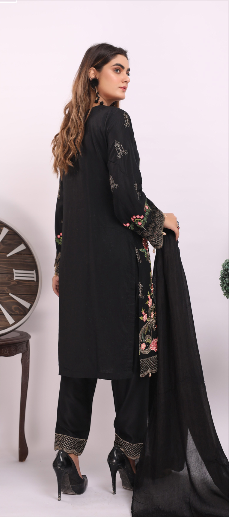 Black Linen Ladies Suit