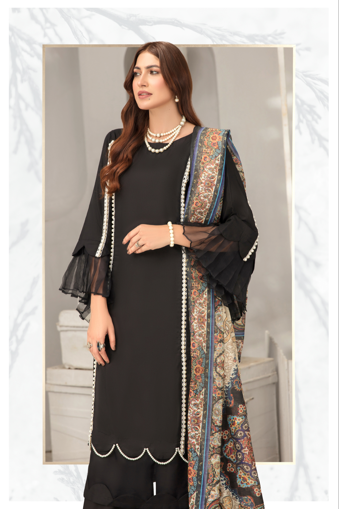 Black Lamika Linen Ladies Suit