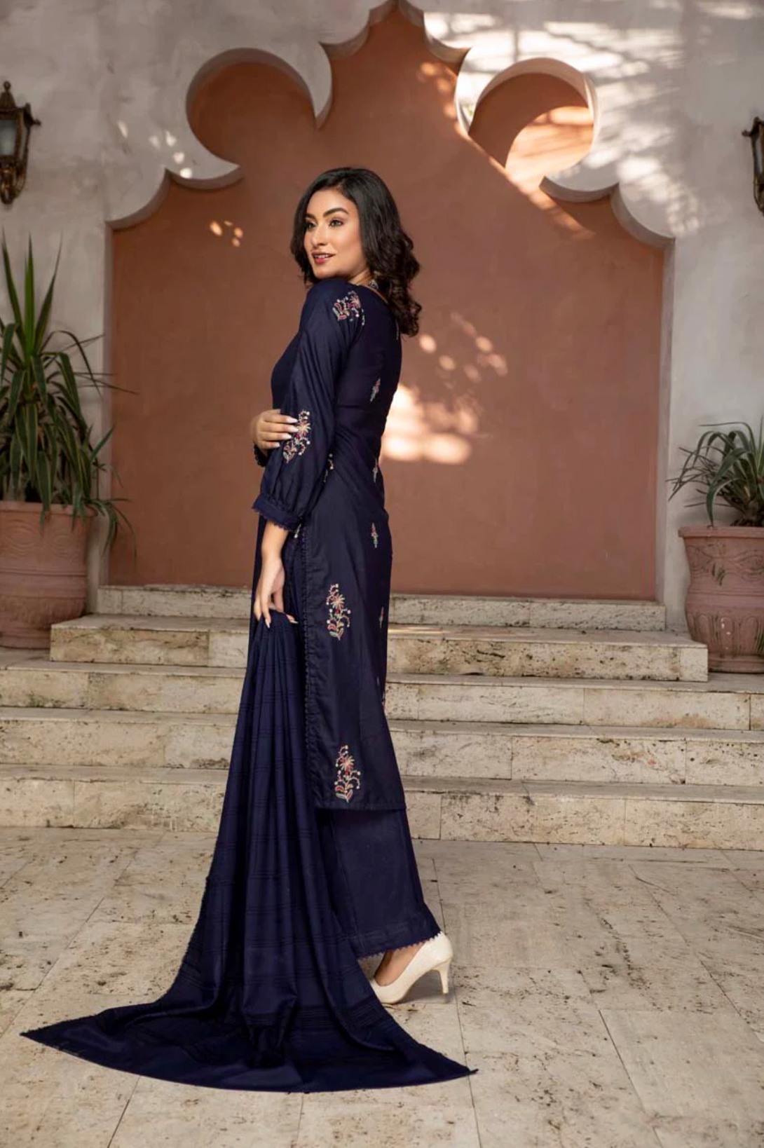 Navy Blue Umang Dhanak Ladies Suit