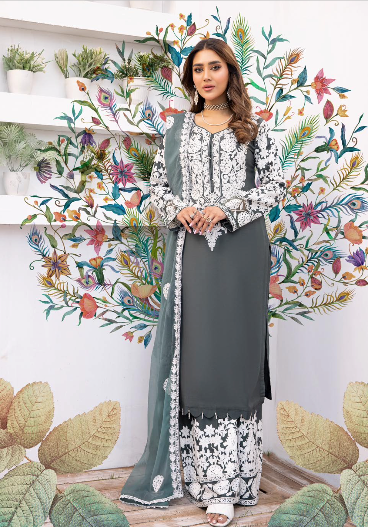 Dark Green 'Yumna Z' Linen Ladies Suit