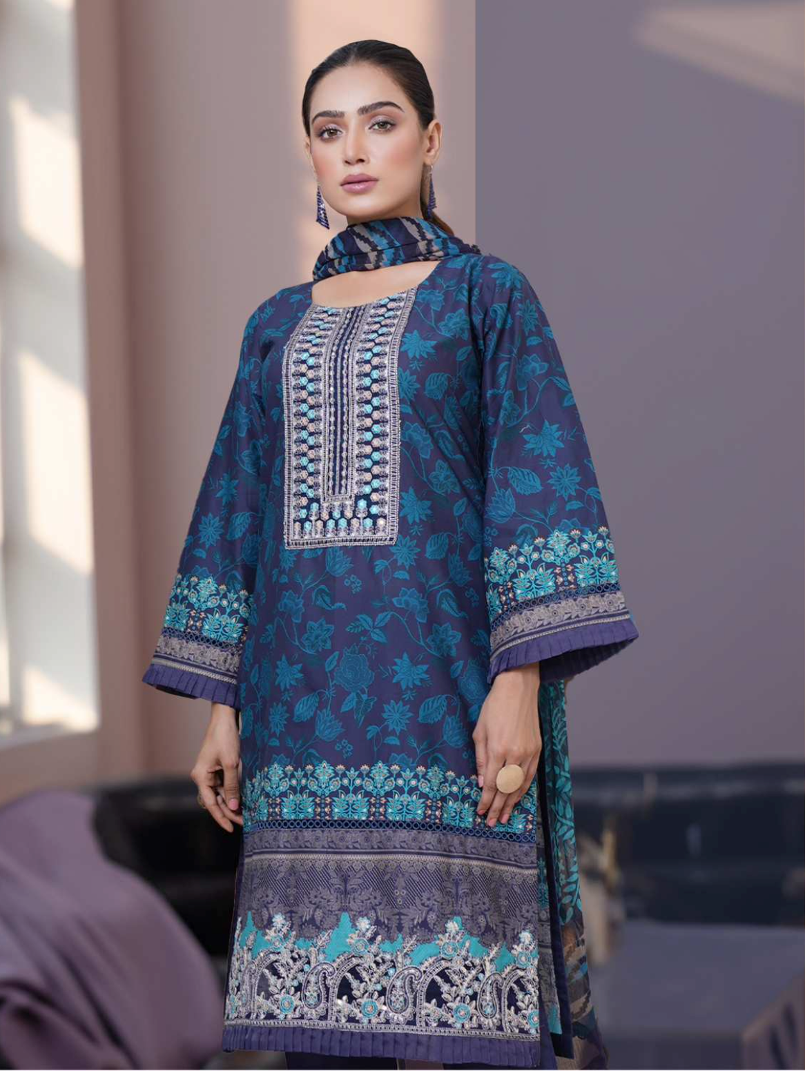 Navy Blue 'Zartaaj' Cotton Ladies Suit