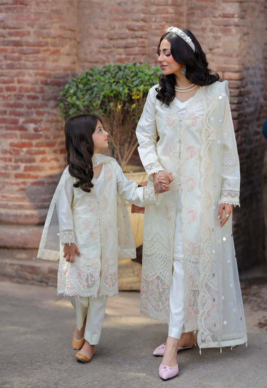 Cream 'Bazar Kahani' Cotton Ladies Suit