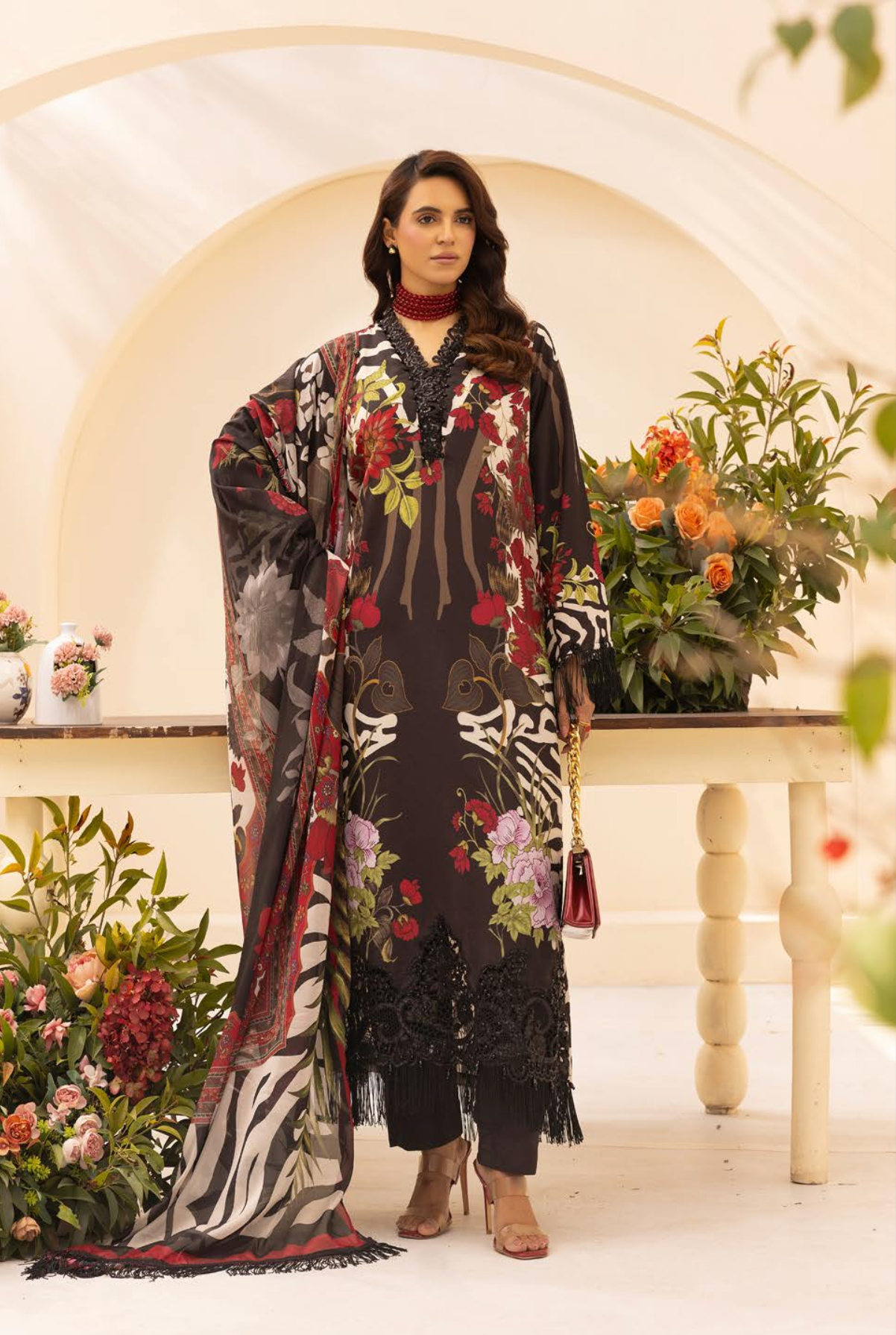 Black and Red 'M Prints' Linen Ladies Suit