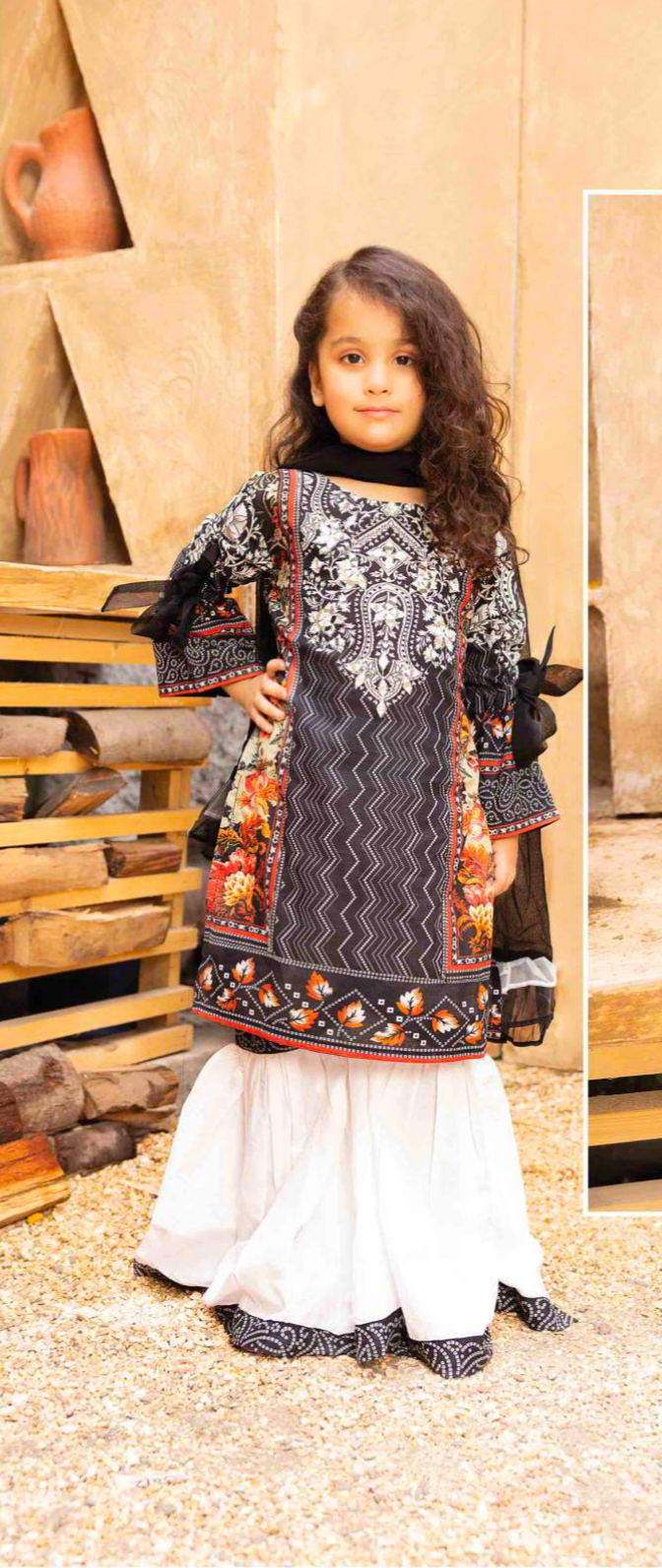 Black and White Muskari Gharara Lawn Girls Suit
