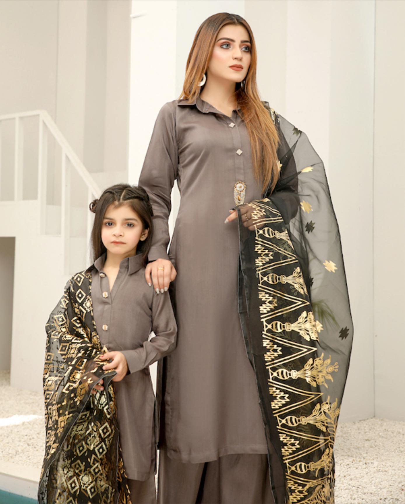 Grey Rangoli Viscose Ladies Suit
