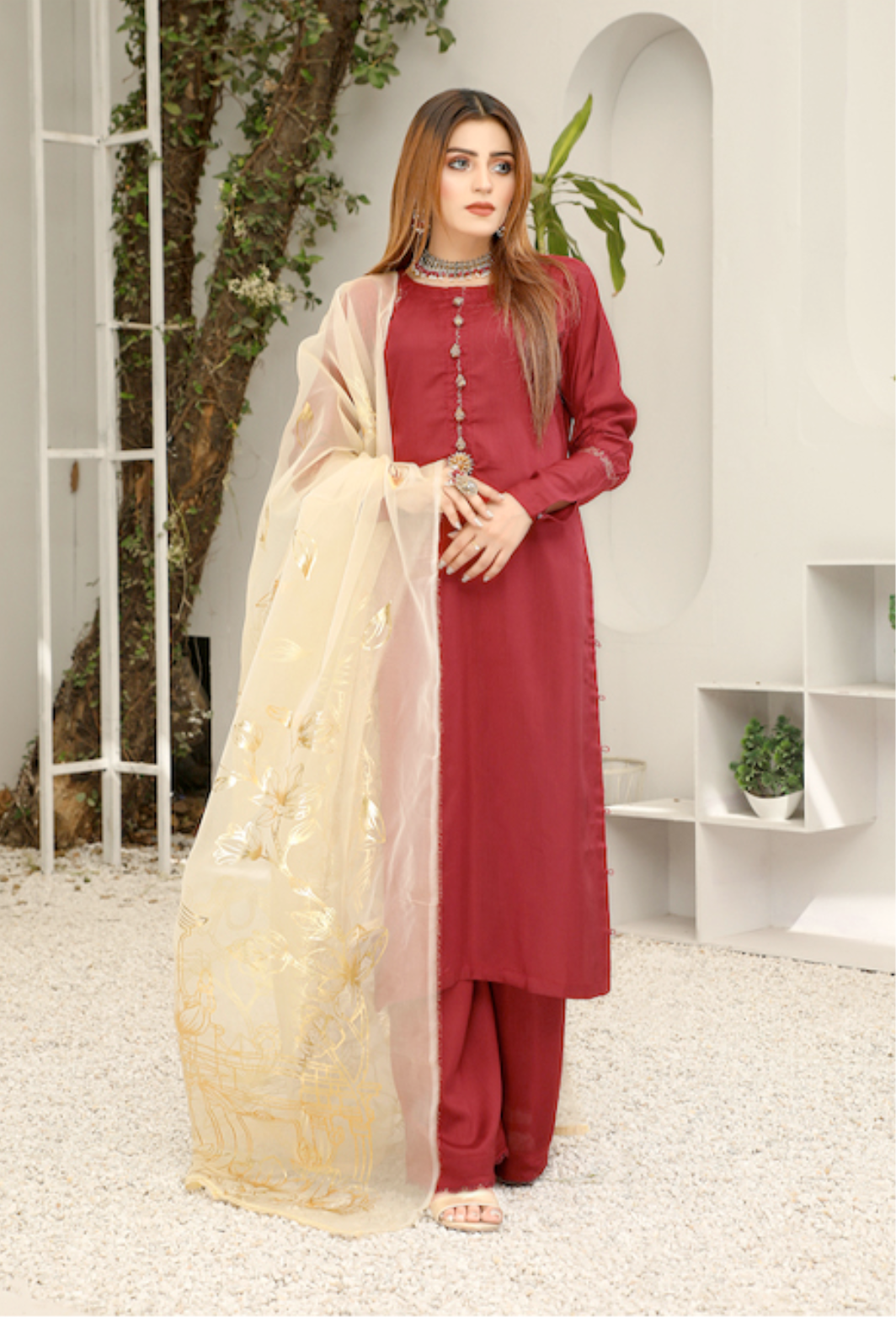 Red Rangoli Viscose Ladies Suit