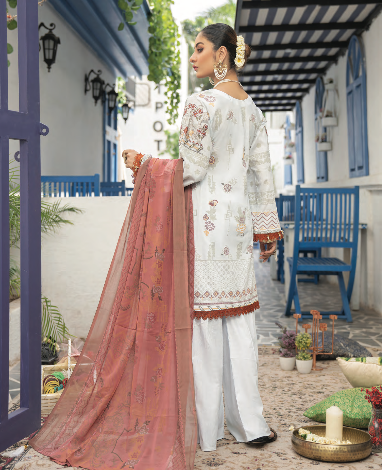 Off White Munira Designer Lawn Ladies Suit
