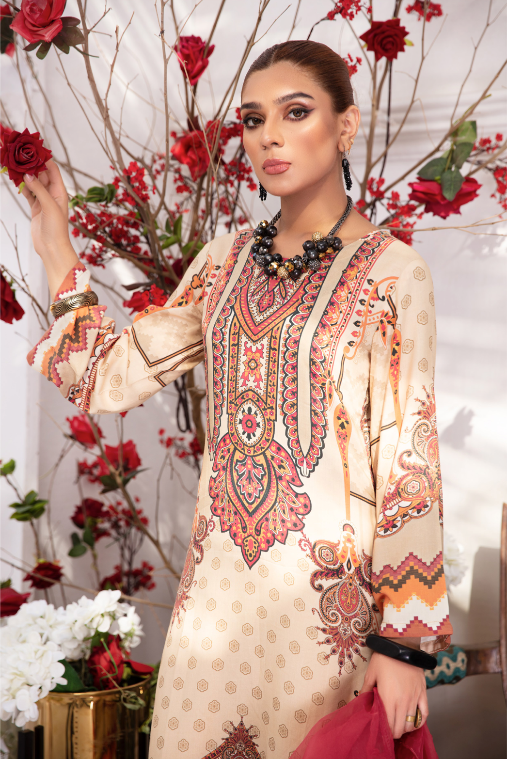 Beige Garnet Linen Ladies Suit