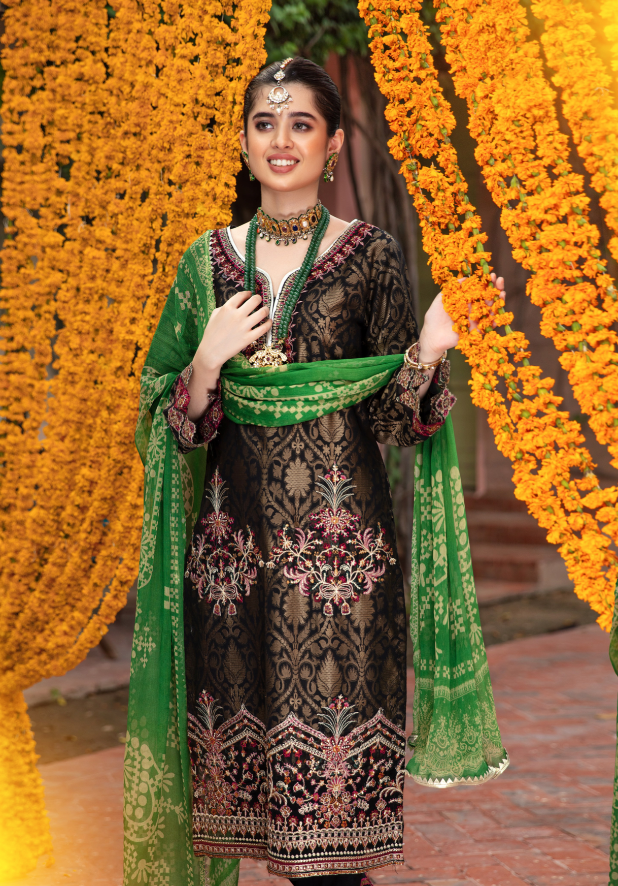 Black IVANA Jacquard Ladies Suit