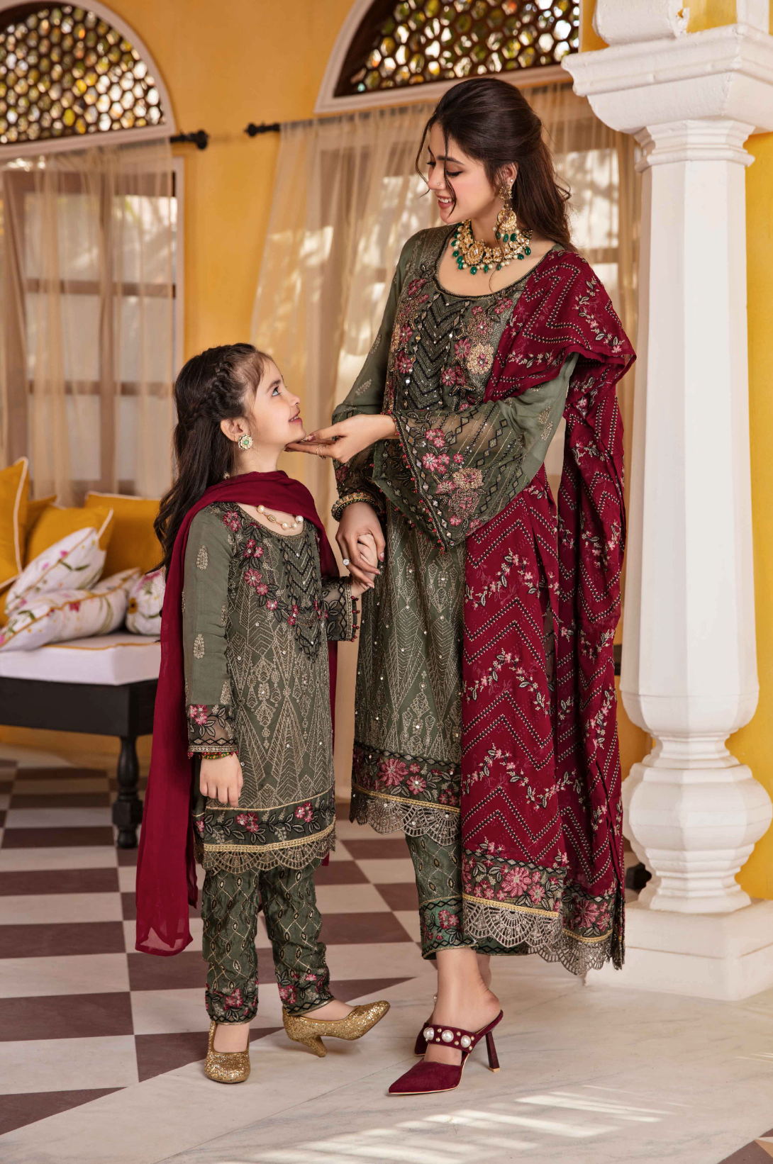 Green 'Juniper' Fareen Chiffon Ladies Suit