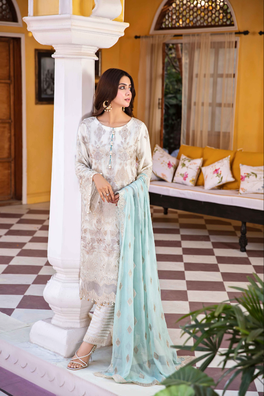 Off White 'Papyrus' Fareen Chiffon Ladies Suit