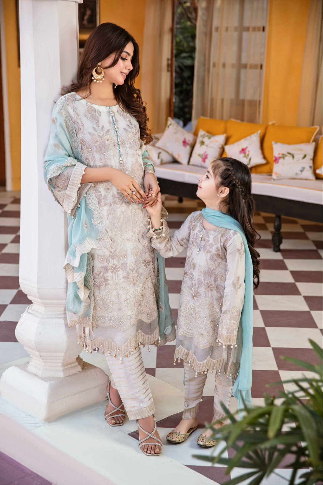 Off White 'Papyrus' Fareen Chiffon Ladies Suit