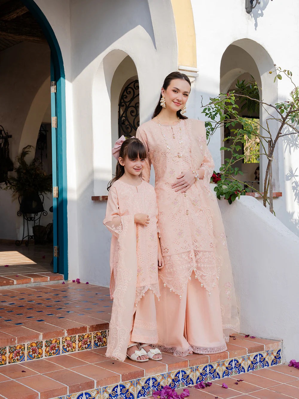 Light Pink 'Aurea' Jacquard Ladies Suit