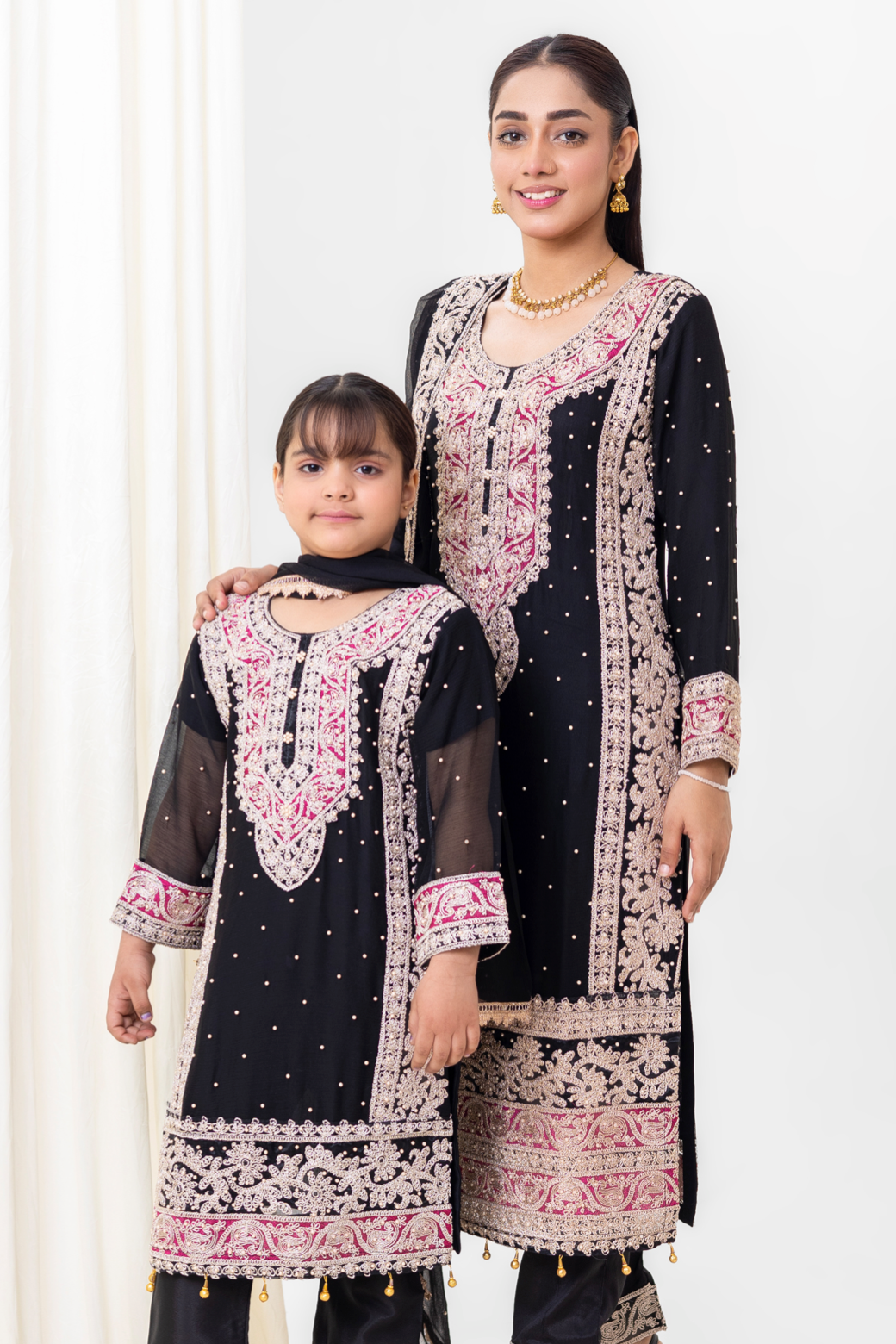 Black 'Naqsh' Chiffon Girls Suit