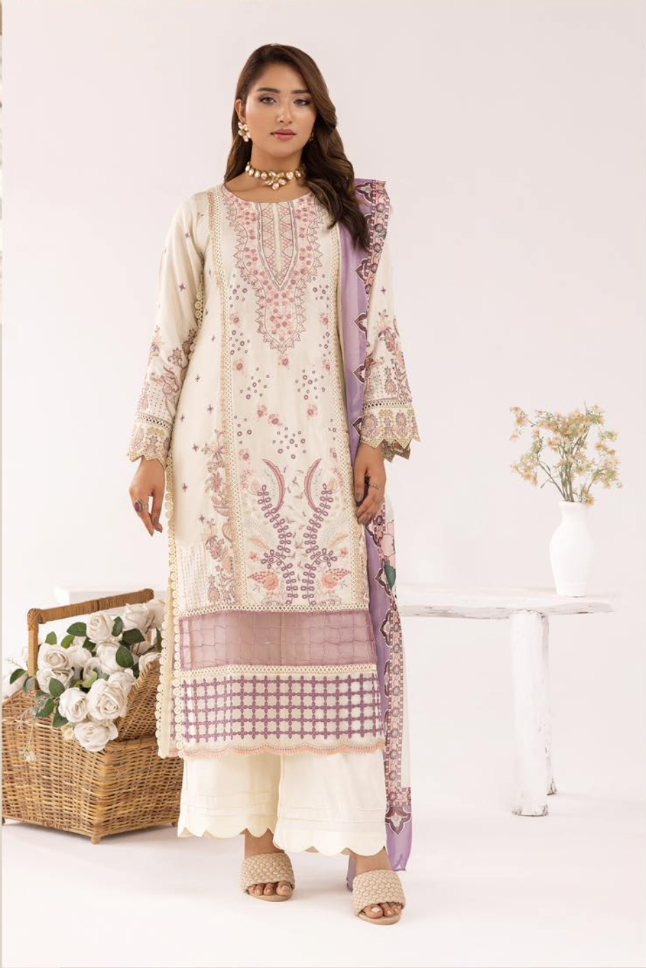 Cream 'Sasha Lux' Viscose Ladies Suit