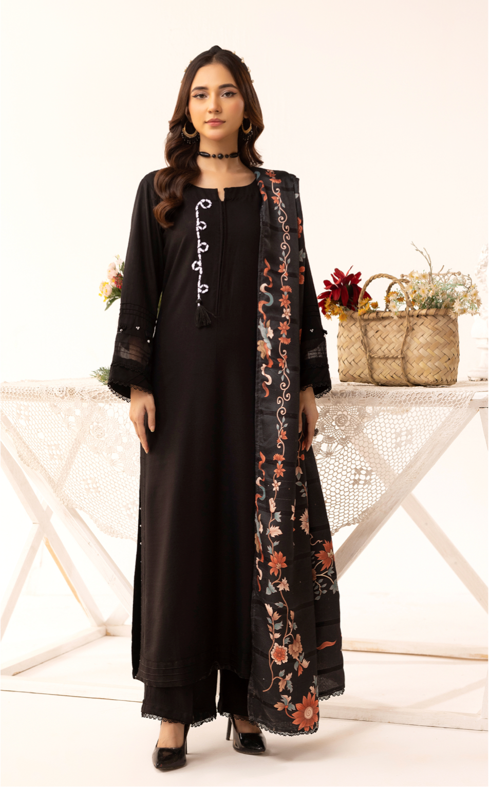 Black 'Sophia B' Dhanak Ladies Suit