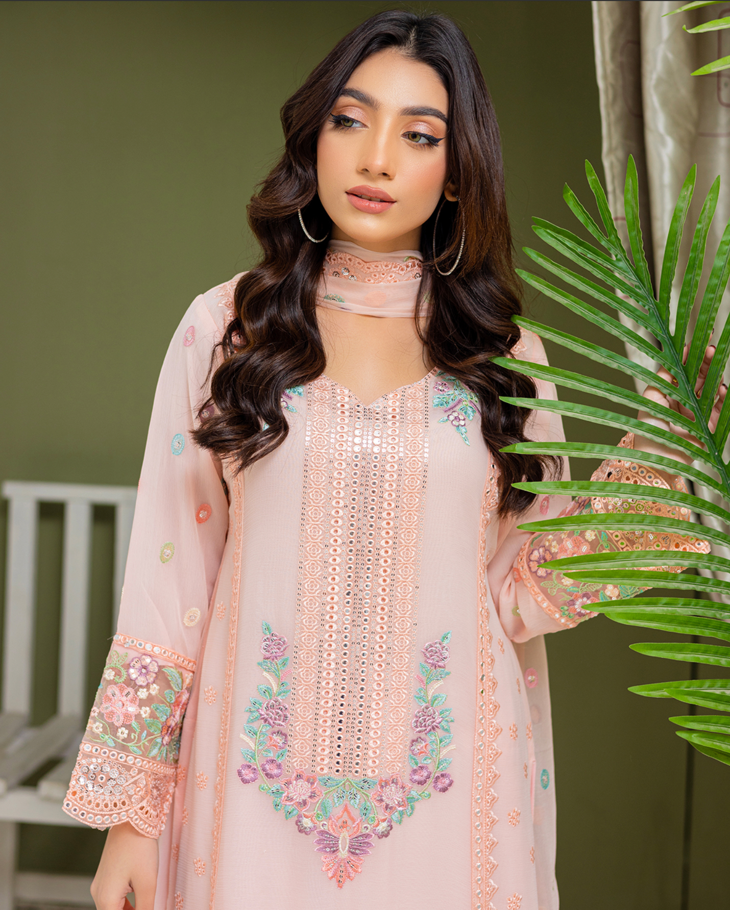 Peach Pink 'Mahrosh' Chiffon Ladies Suit