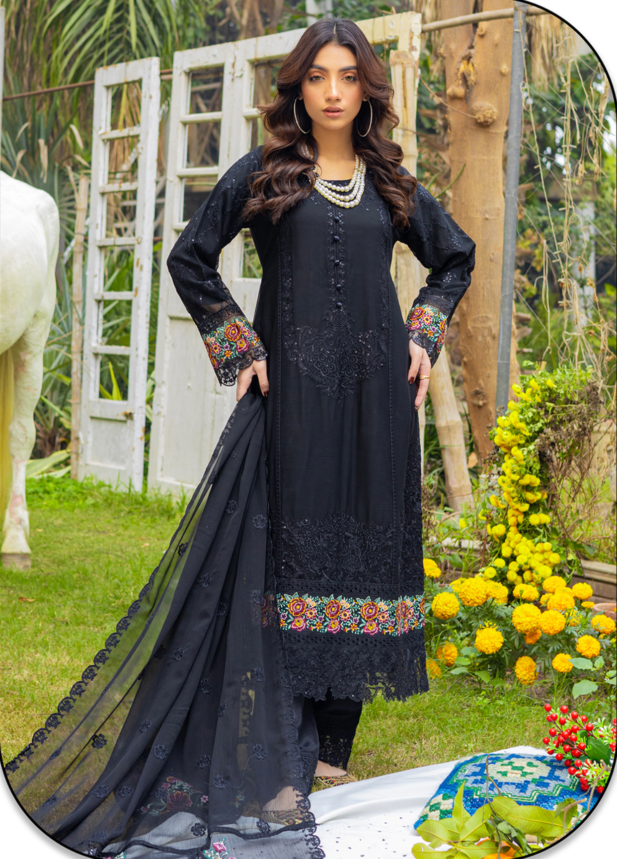 Black 'Andaaz' Chiffon Ladies Suit