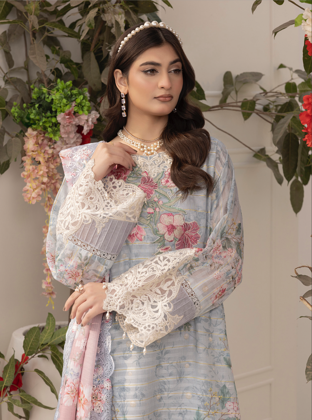 Light Blue Grey 'Zalea' Jacquard Ladies Suit