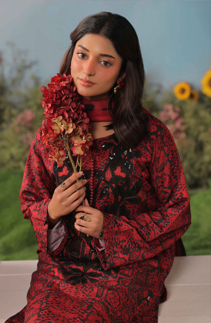 Red and Black 'M Prints' Linen Ladies Suit