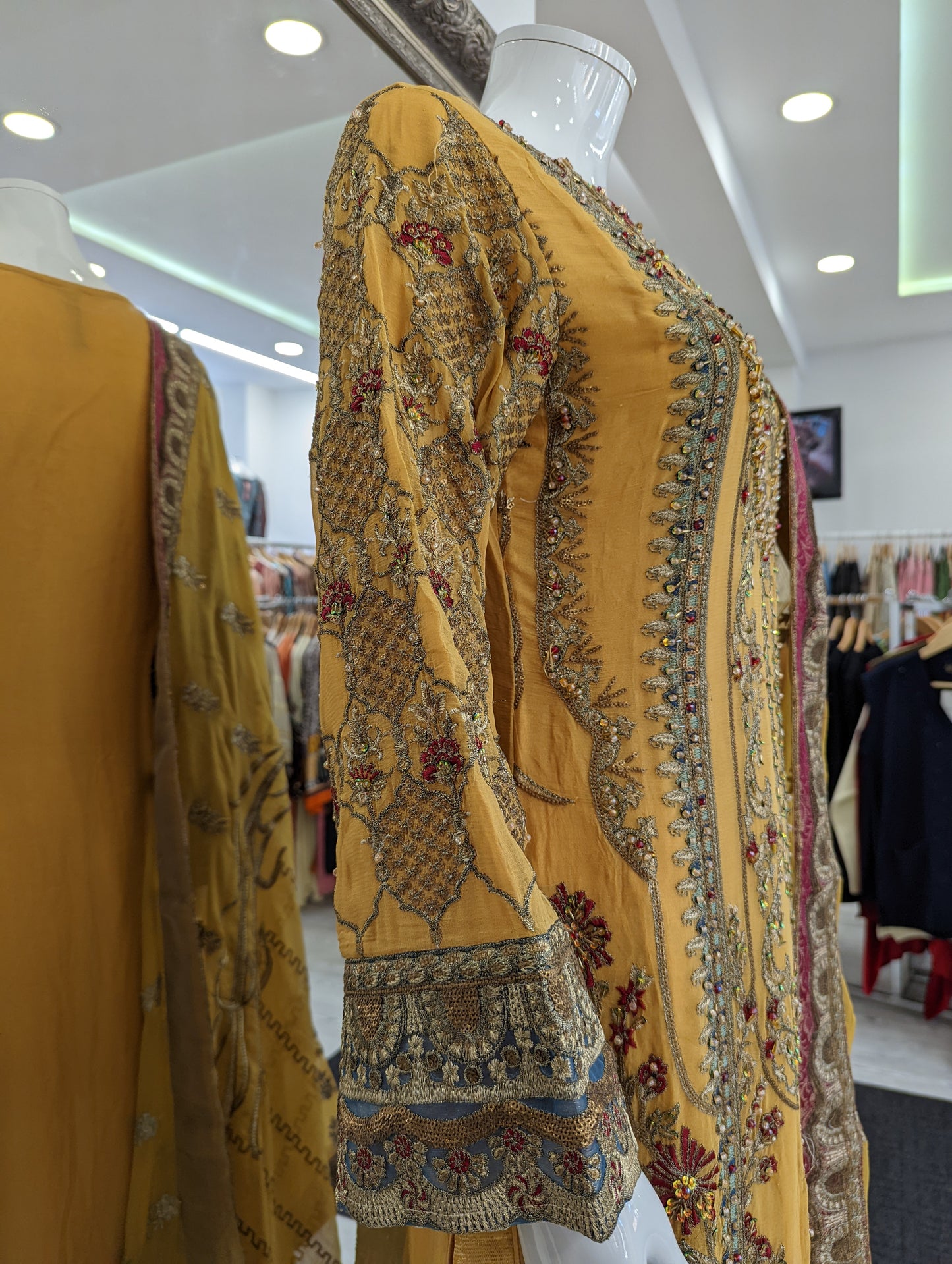 'Golden Touch' Maryum N Maria Freesia Premium Ladies Suit